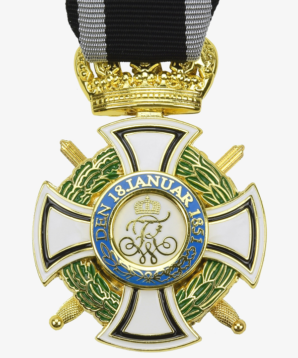 Preview: Preußen Königlicher Hausorden von Hohenzollern Kreuz der Ritter mit Schwertern